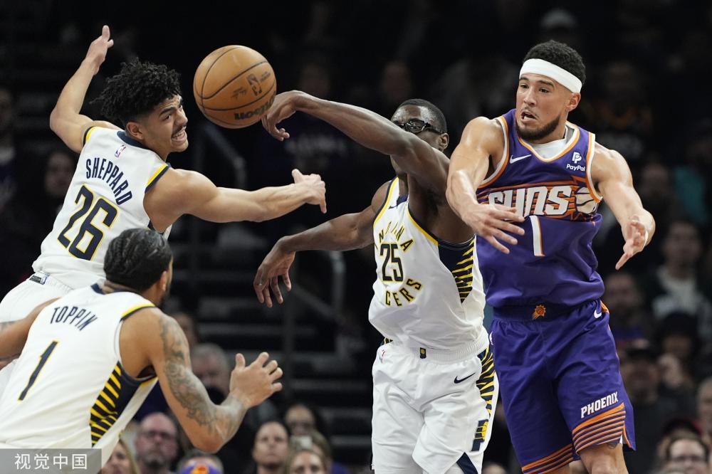 机动灵活的 机动灵活的